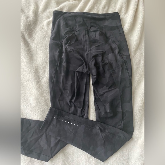 Lululemon Fast and Free High Rise Tight Camo 28” - Picture 7 of 8